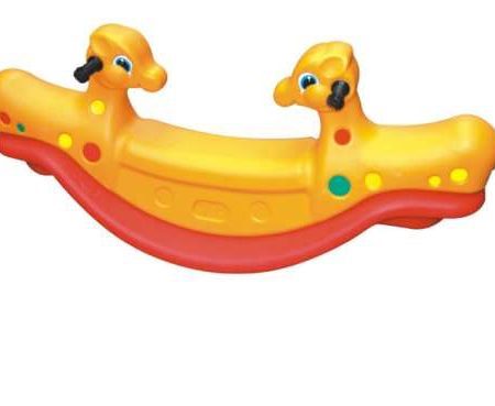 Giraffe Shape Plastic seesaw