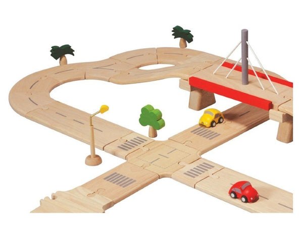 Road System (Deluxe) - Plan Toys